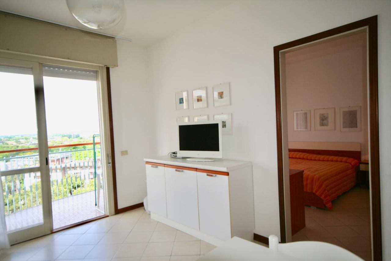Ba- La Torre - Sea View - Apartment Lignano Sabbiadoro Bagian luar foto